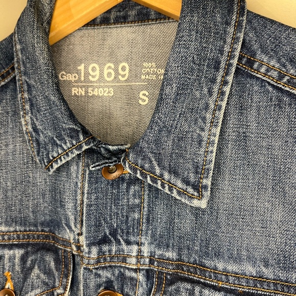 2013 Gap Icon Denim Jacket Medium Wash - Picture 3 of 3